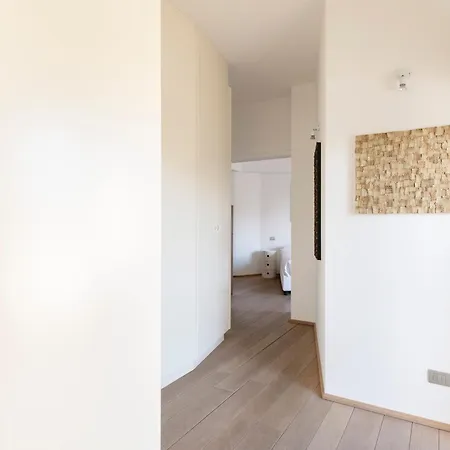 Appartement Design With Terrace, Modern And Stylish, 3 Bedrooms, 6 Guests