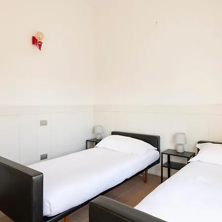 Appartement Design With Terrace, Modern And Stylish, 3 Bedrooms, 6 Guests Milaan