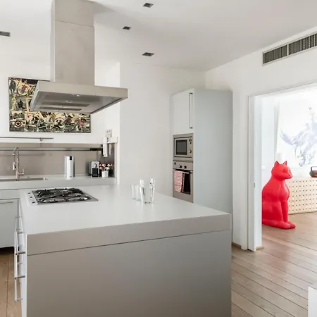 Design With Terrace, Modern And Stylish, 3 Bedrooms, 6 Guests *