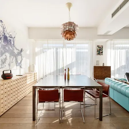 Appartement Design With Terrace, Modern And Stylish, 3 Bedrooms, 6 Guests *