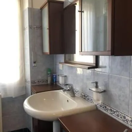 Comoda Boheme Citylife District شقة