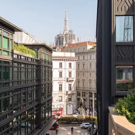 4 Bedroom With Terrace - Duomo View 아파트 밀라노