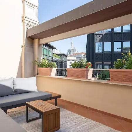 4 Bedroom With Terrace - Duomo View 밀라노