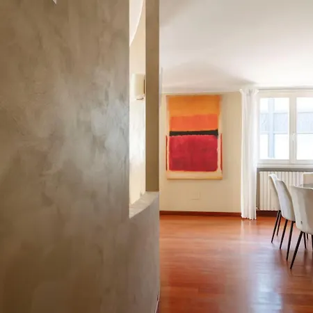 아파트 4 Bedroom With Terrace - Duomo View 밀라노