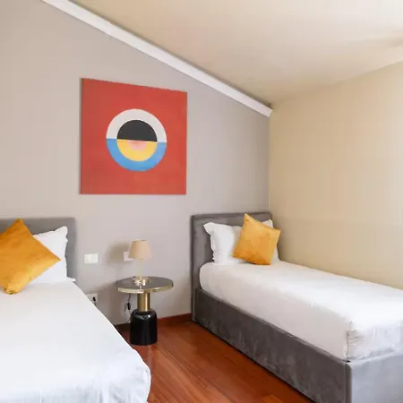 4 Bedroom With Terrace - Duomo View * 밀라노