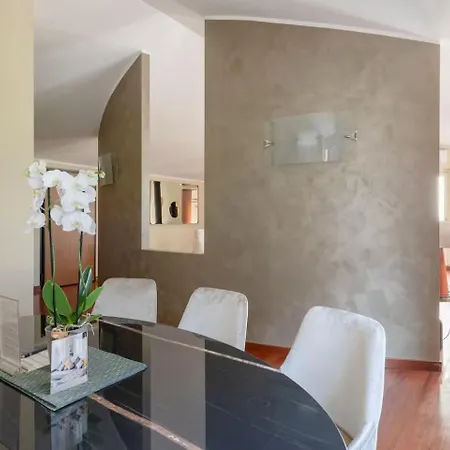 아파트 4 Bedroom With Terrace - Duomo View