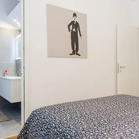 Charming 2 Bedroom Flat Fashion District 아파트 밀라노
