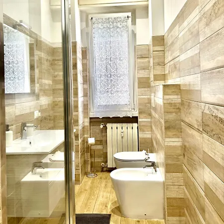 Lovely 2 Near San Siro With Small Garden Lejlighed