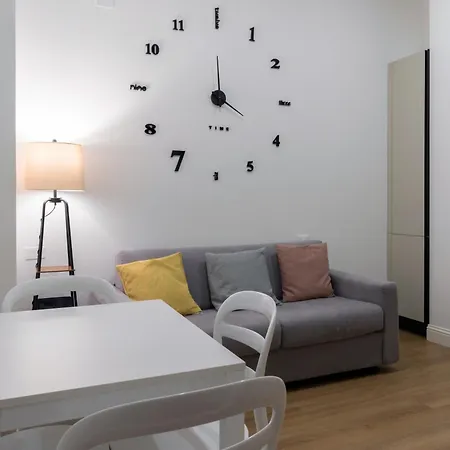Casa Magenta A 4 Minuti Dalla Metro Wifi&ac Appartamento