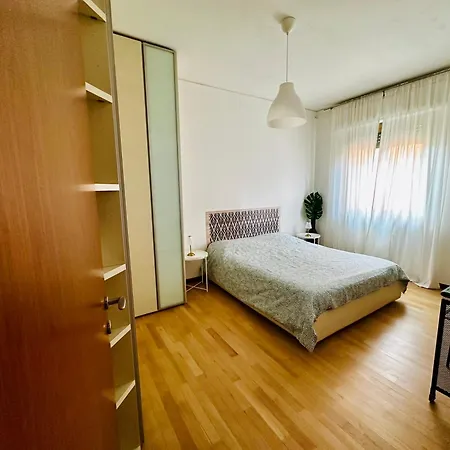 Milano, Bilocale Glamour E Luminoso!! *