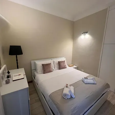 La Regina Delle Locazioni Ai Navigli 2 Apartament