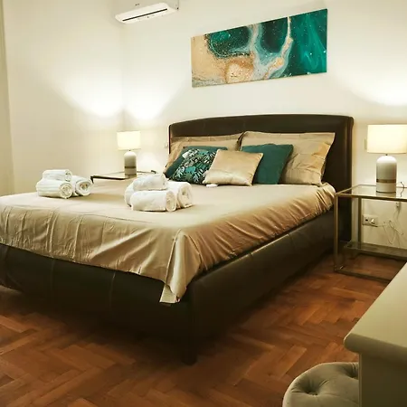 Apartment Elegant View Flat Adjacent Metro Milan