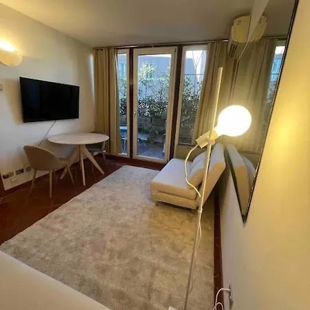 Monolocale In Centro Con Terrazzo *