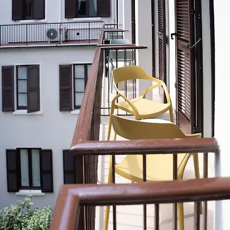 3-bedroom Design House San Babila-tricolore-m4 Milan
