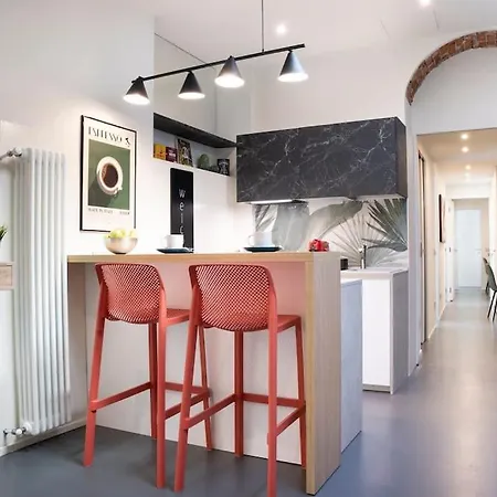 3-bedroom Design House San Babila-tricolore-m4 Milan