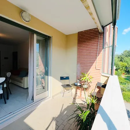 Very Large With Terraces In Navigli Apartment
