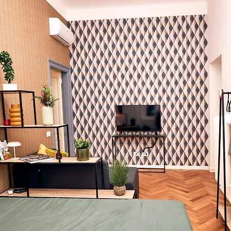 Apartment Urban Flats Sanzio 20 - Vicino A Duomo, Stadio E Fiera Mailand