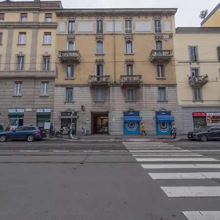 Isola-garibaldi Newly Renovated 1 Bedroom By Rentopolis Apartment