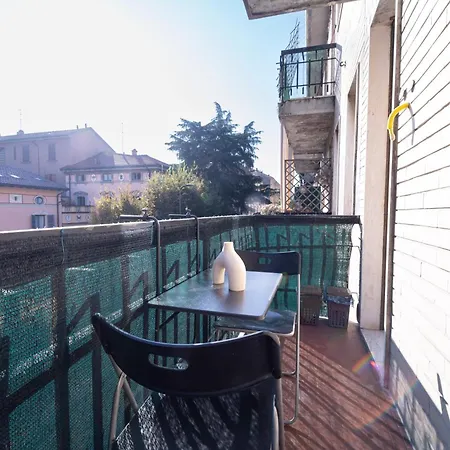 Modern Flat 10 Minutes Duomo * Mailand