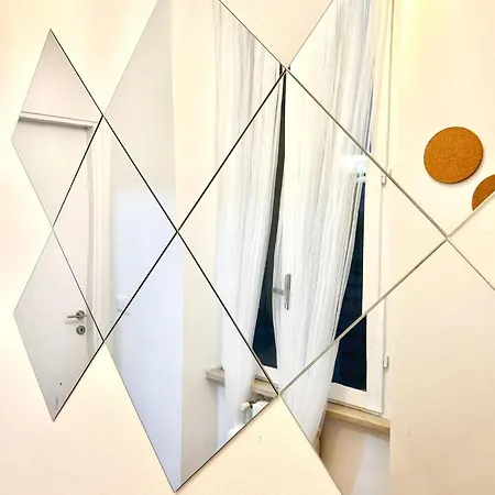 Golden Star Apartment