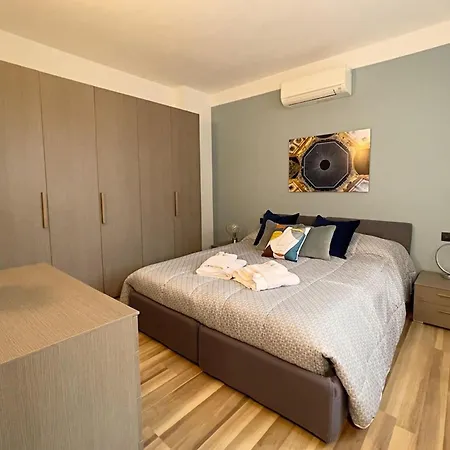 Candiani E1 Bilocale Apartment *