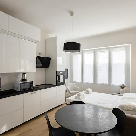 Apartment Bilocale Di Design In Zona Chinatown - Sempione *