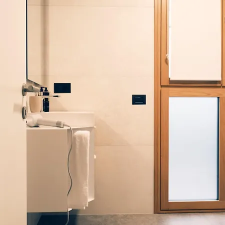 Apartment Comecasa Modern Terraced & Palestra Milan