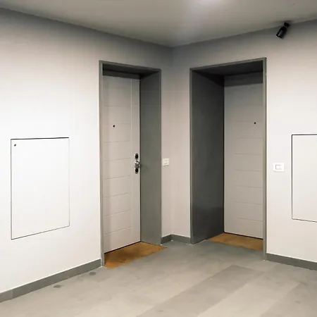 Comecasa Modern Terraced & Palestra Apartment