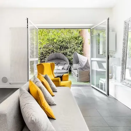 Sunny Design Loft In Apartment Mailand