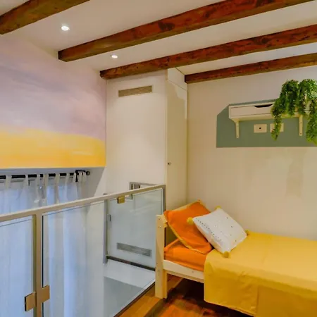 Navigli-m2 - With Work Space Apartment