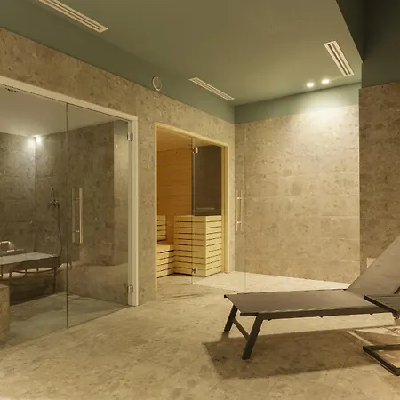 Apartment Compagnoni12 Luxury Penthouse With Private Jacuzzi And Milan