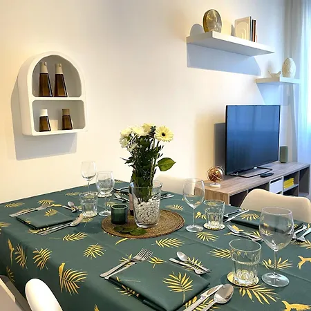 Mico Elegante E Raffinato Trilocale Lägenhet *