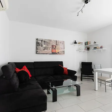 Bisceglie Mm Balcony King *