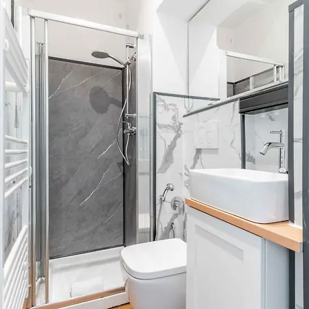 - Porta Venezia View * Милан