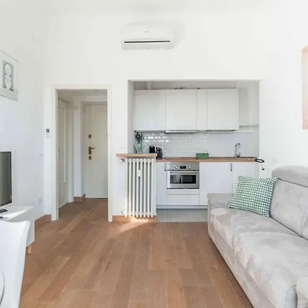 - Porta Venezia View Апартаменты