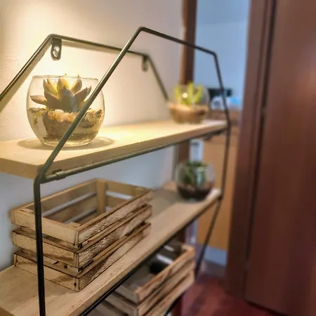 Apartment Urban Attic Isola District Mailand
