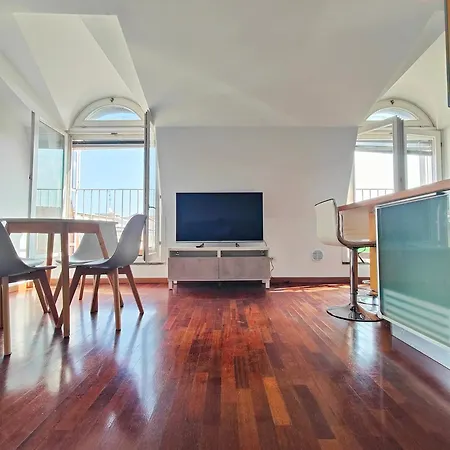 Apartment Urban Attic Isola District *
