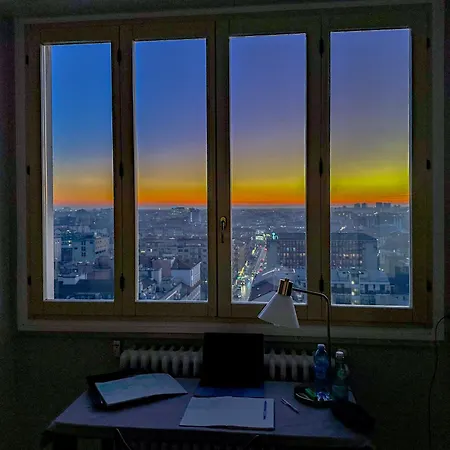 Ariberto Panoramica - 13 Piano - 8 Min Da Duomo Apartment Milan