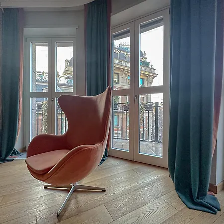 Foro Luxury Penthouse - Vista Duomo E Castello 아파트 *