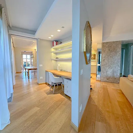 아파트 Foro Luxury Penthouse - Vista Duomo E Castello *