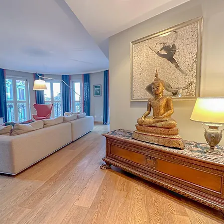 Foro Luxury Penthouse - Vista Duomo E Castello 아파트 *