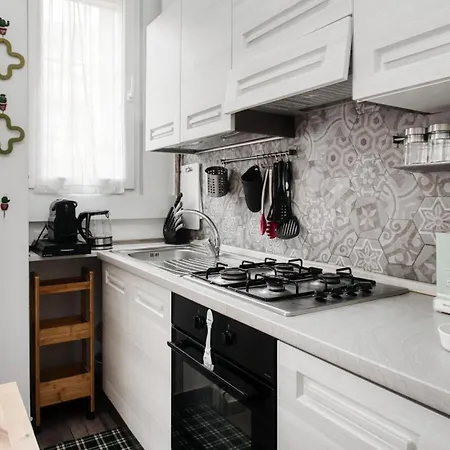 Stylish Flat Near San Siro - Metro Wifi & Ac