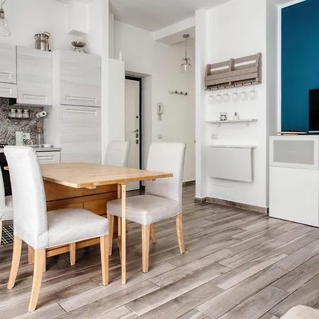 Stylish Flat Near San Siro - Metro Wifi & Ac