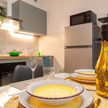 Luxapartment - Park View - Patio - Parking Mediolan