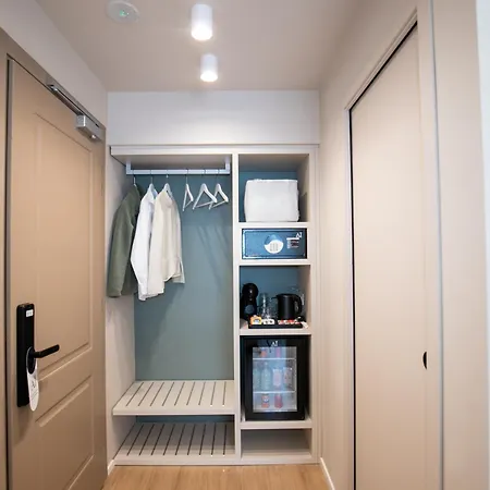 Aiello - Isola Design District Ξενοδοχείο