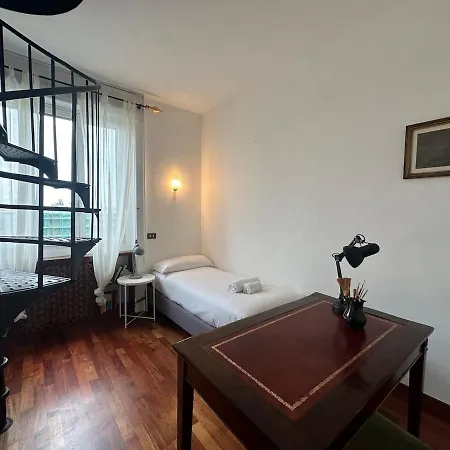 Апартаменты Penthouse With Duomo View *