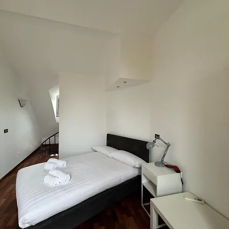 Penthouse With Duomo View Апартаменты Милан