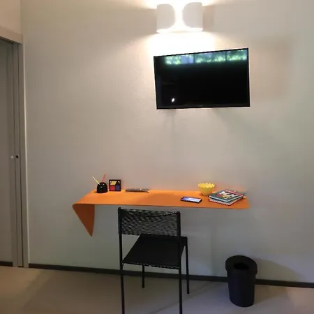 فندق مبيت وإفطار Morindino Design ميلان