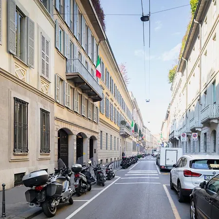 Relstay - Borgonuovo Apartment