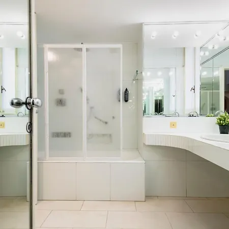 Borgonuovo * ミラノ